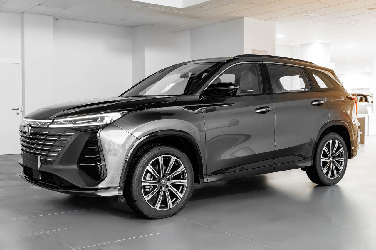 Changan CS75PLUS III 1.5T AT Comfort 2WD