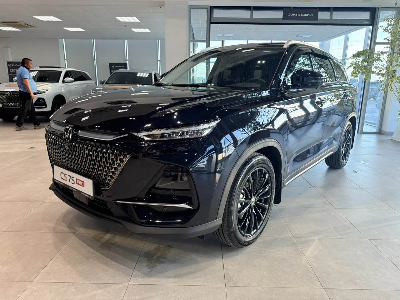 Changan CS75PRO 1.5T робот. Техно передний привод 5 мест 26 г.в.