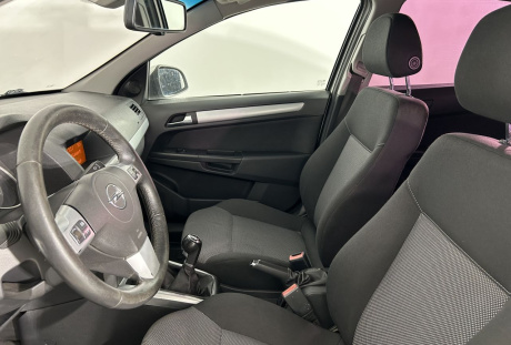 Opel Astra 2013 года с пробегом 322 000 км, фото 22