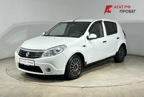 Renault Sandero 2011 года с пробегом 279 077 км