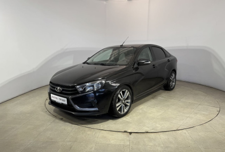 LADA Vesta 2018 года с пробегом 177 369 км