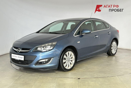 Opel Astra 2013 года с пробегом 229 046 км