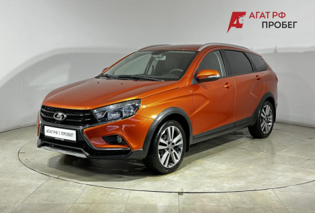 LADA Vesta [Универсал Кросс] SW Cross 2018 года с пробегом 69 530 км