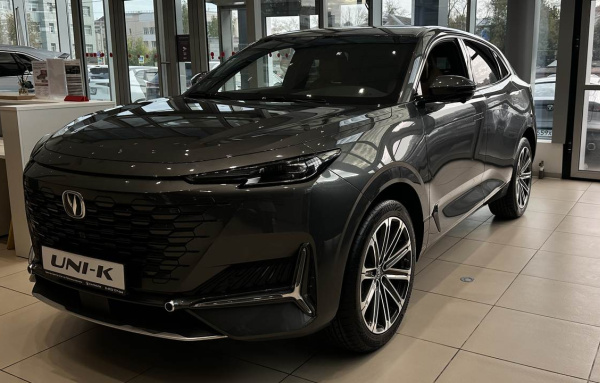 Changan UNI-K 2.0T 8АКП Техно полный привод 25 г.в