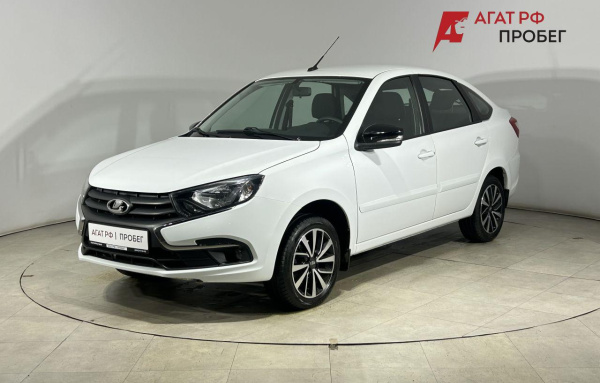 LADA Granta лифтбек 2025 года с пробегом 26 165 км, фото 1