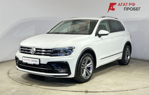 Volkswagen Tiguan II Рестайлинг 2018 года с пробегом 158 402 км, фото 1