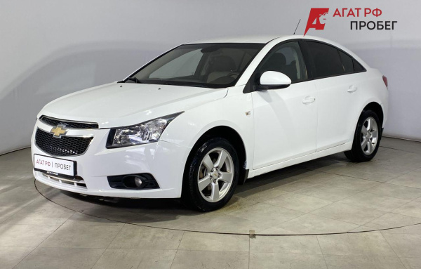 Chevrolet Cruze 2011 года с пробегом 199 000 км, фото 1