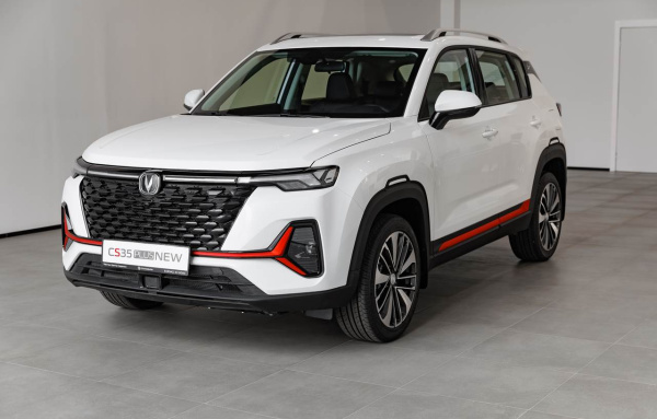 Changan CS35PLUS 1.4T робот. Техно 25 г.в