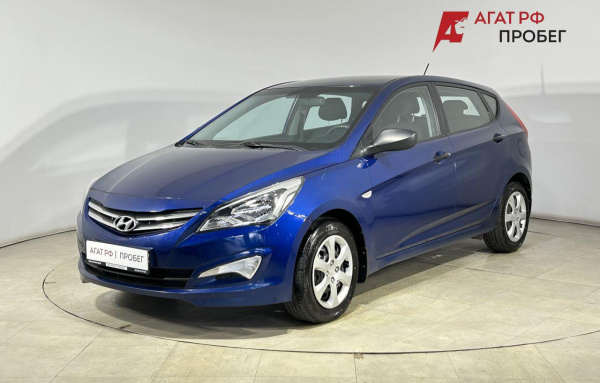 Hyundai Solaris хэтчбек 2015 года с пробегом 115 150 км, фото 1