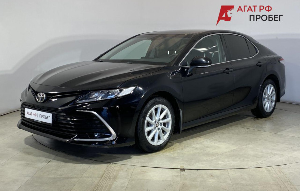 Toyota Camry 2021 года с пробегом 48 896 км, фото 1