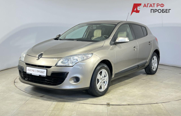 Renault Megane 2013 года с пробегом 256 124 км, фото 1