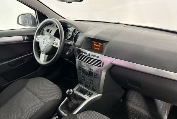 Opel Astra 2013 года с пробегом 322 000 км, фото 20